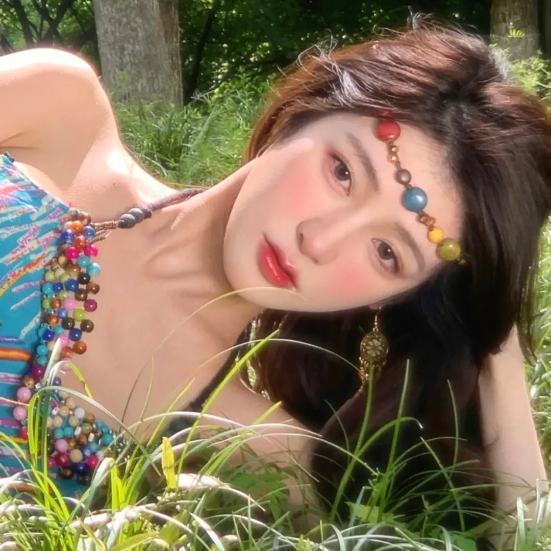 工作的她